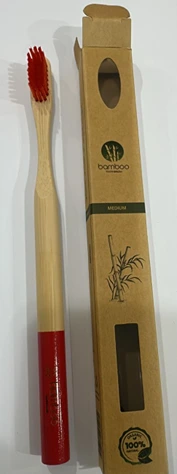 بامبو فرشاة أسنان أحمر متوسطة
